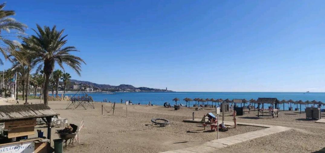 Beach House Apartment, Playa Malagueta Málaga Buitenkant foto
