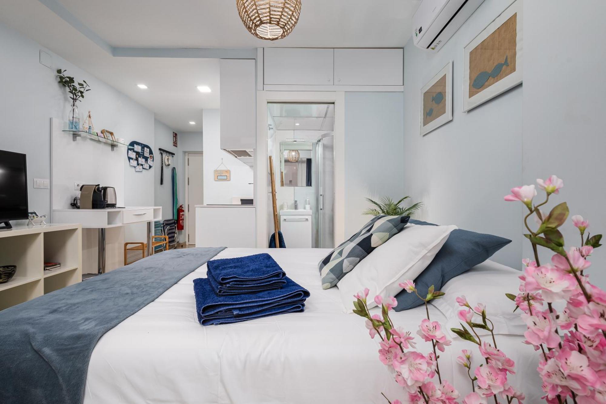 Beach House Apartment, Playa Malagueta Málaga Buitenkant foto